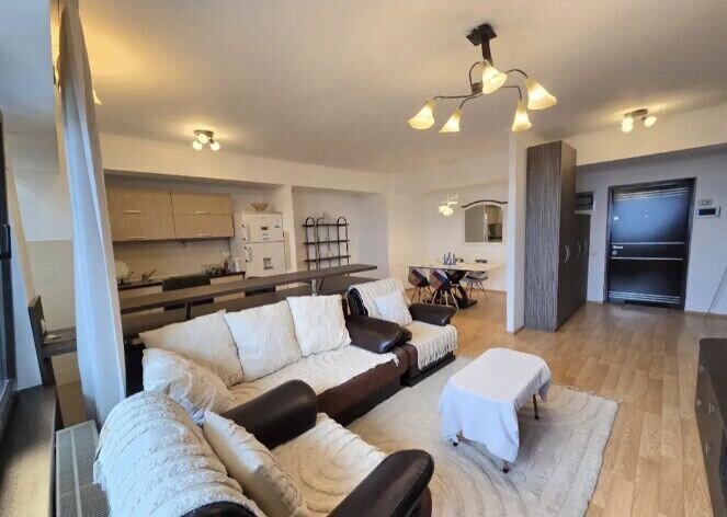 Baba Novac, Dristor, 2 camere lux vedere parc IOR,